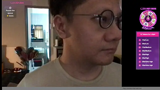 Snapshot of invention2025 chatting on 11-12-25, 02:34 invention2025 online show from 11-12-25, 02:34