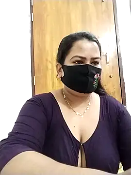 Snapshot of Anamika-38 chatting on 11-30-25, 01:04 Anamika-38 online show from 11-30-25, 01:04