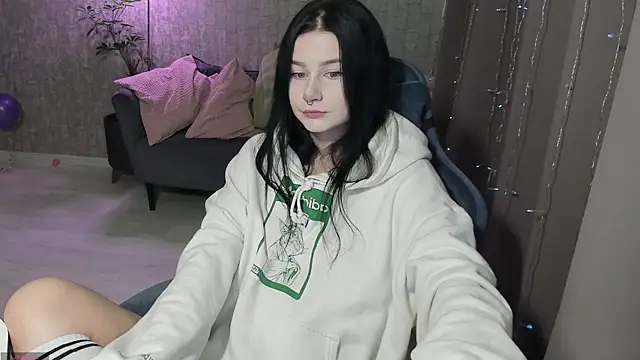 AlinaGreeeen online show from 09-22-25, 11:12