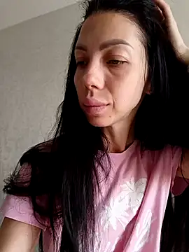 Princessa99885 online show from 09-18-25, 06:15