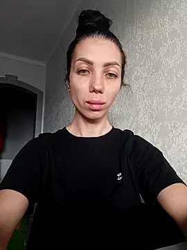 Princessa99885 online show from 10-28-25, 07:01