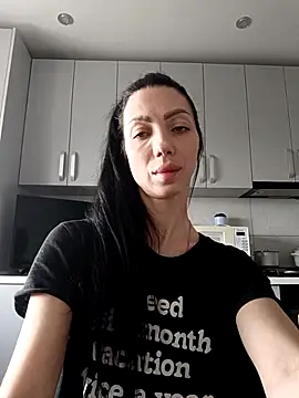 Princessa99885 online show from 04-15-26, 07:37