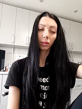 Princessa99885 online show from 04-17-26, 06:38