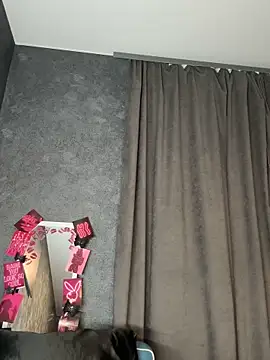 Snapshot of FavoriteKira chatting on 11-29-25, 08:01 FavoriteKira online show from 11-29-25, 08:01