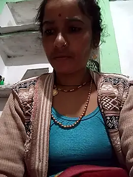 Snapshot of MISS_LOVE_001 chatting on 12-05-25, 06:26 MISS LOVE 001 online show from 12-05-25, 06:26