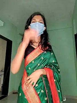 Shivani2002 online show from 02-10-26, 01:32