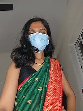 Shivani2002 online show from 05-24-26, 03:39