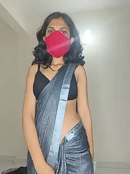 Snapshot of Shivani2002 chatting on 07-10-26, 04:20 Shivani2002 online show from 07-10-26, 04:20