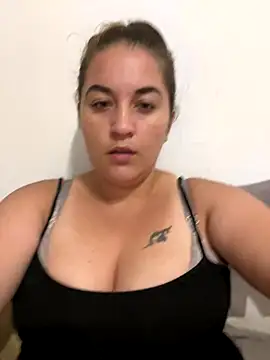 Snapshot of AmaliaAma chatting on 09-23-25, 03:42 AmaliaAma online show from 09-23-25, 03:42