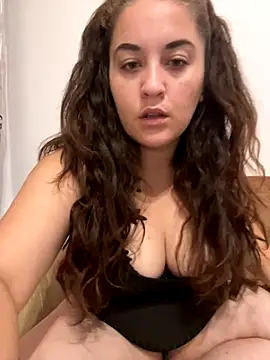 Snapshot of AmaliaAma chatting on 09-25-25, 11:30 AmaliaAma online show from 09-25-25, 11:30