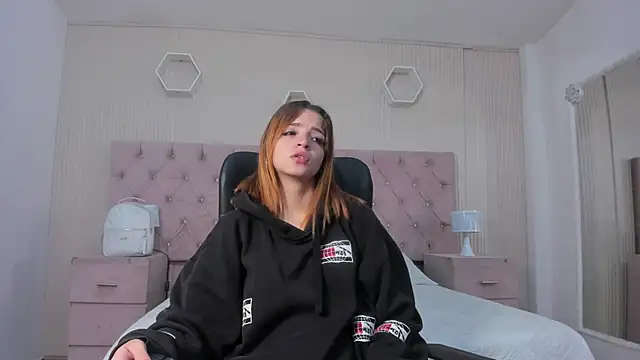 MadisonSky  online show from 11-23-25, 01:22