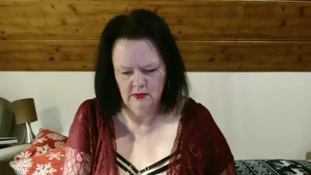 TiffanyMature online show from 12-14-25, 09:19