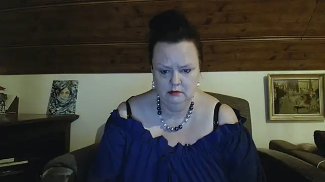 Snapshot of TiffanyMature chatting on 05-04-26, 08:05 TiffanyMature online show from 05-04-26, 08:05