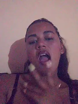 afroditaligh online show from 10-24-25, 02:57