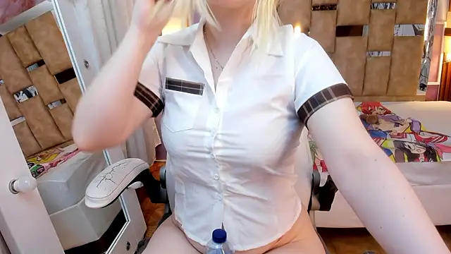 Melody Lolii online show from 02-04-26, 06:03