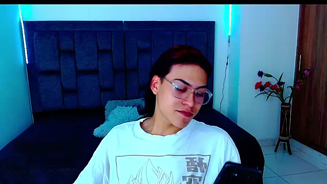 dirty model online show from 09-27-25, 10:48