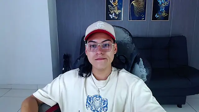 dirty model online show from 02-18-26, 10:06