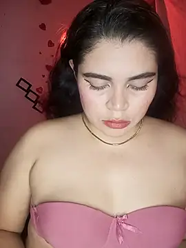 Snapshot of Diamily chatting on 09-28-25, 02:17 Diamily online show from 09-28-25, 02:17
