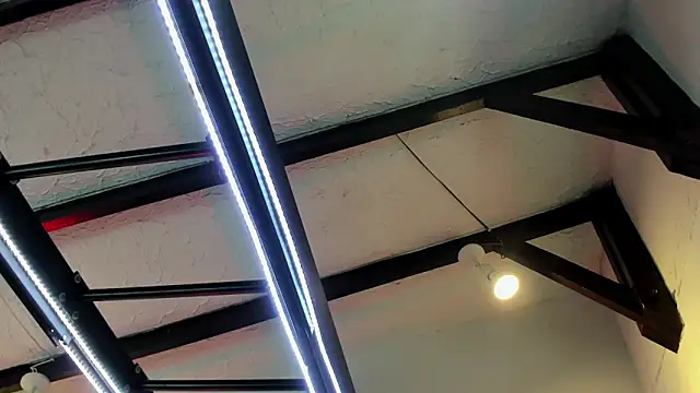 ItaloMoore online show from 11-23-25, 11:21