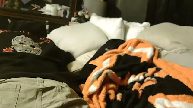 N3V3RPANICxh online show from 04-13-26, 03:23