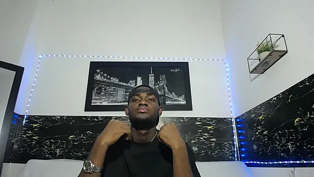 eebony stallion online show from 09-15-25, 11:05