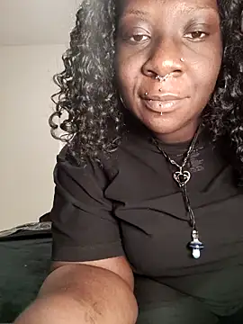 Snapshot of SGGoddess chatting on 09-21-25, 02:46 SGGoddess online show from 09-21-25, 02:46