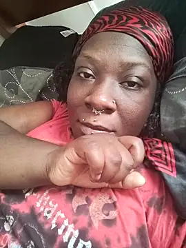 Snapshot of SGGoddess chatting on 11-28-25, 07:05 SGGoddess online show from 11-28-25, 07:05