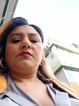 Nataly Foley online show from 10-30-25, 11:44