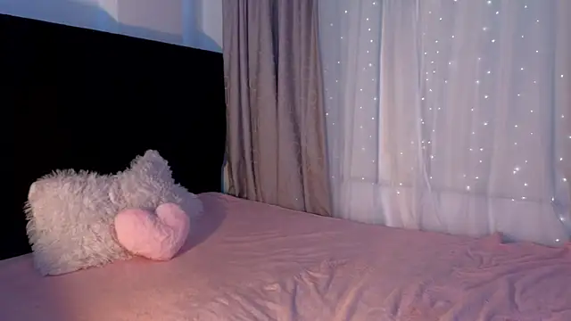 LunaVelvet777 online show from 03-30-26, 05:58