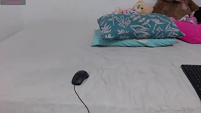 toxic sweet  online show from 12-21-25, 05:14