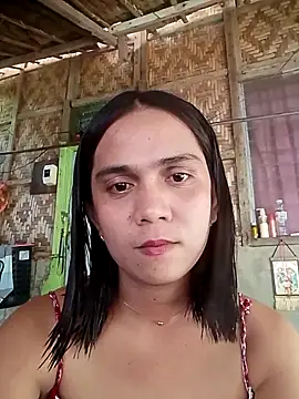 Snapshot of lexyyr17 chatting on 05-19-26, 02:18 lexyyr17 online show from 05-19-26, 02:18