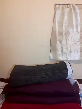 Snapshot of PRINCESSEMELXX93 chatting on 10-24-25, 02:08 PRINCESSEMELXX93 online show from 10-24-25, 02:08