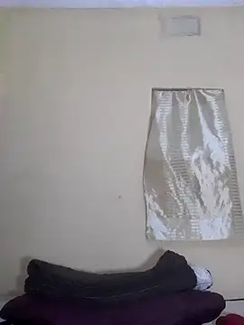 Snapshot of PRINCESSEMELXX93 chatting on 12-02-25, 02:39 PRINCESSEMELXX93 online show from 12-02-25, 02:39