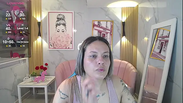 Jade Jones a online show from 12-17-25, 03:34