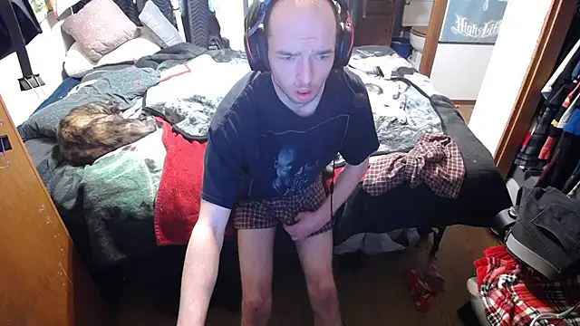 womenhateme69 online show from 04-15-26, 02:18