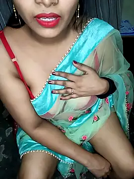 Snapshot of reena502 chatting on 09-30-25, 06:57 reena502 online show from 09-30-25, 06:57