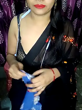 Snapshot of reena502 chatting on 10-01-25, 05:52 reena502 online show from 10-01-25, 05:52