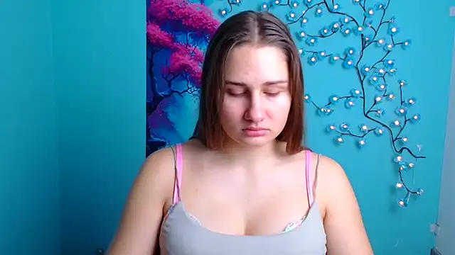 Stefanie Sweet online show from 11-13-25, 06:23