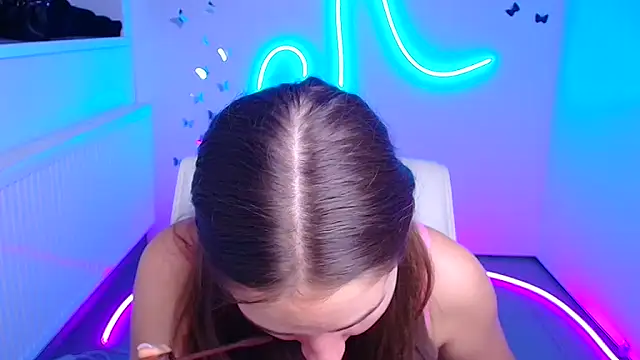 Stefanie Sweet online show from 11-21-25, 06:45