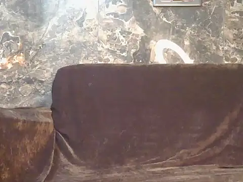 imaila18 online show from 02-09-26, 05:22