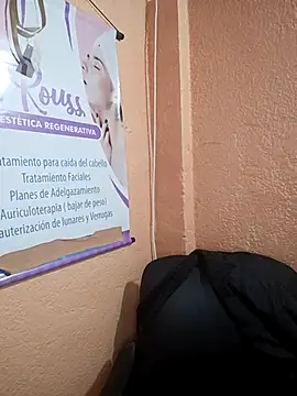 Mia-Glow online show from 10-28-25, 12:30