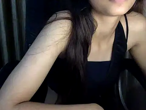 Snapshot of _kamyaa09 chatting on 10-03-25, 07:05 kamyaa09 online show from 10-03-25, 07:05