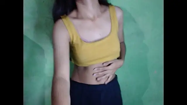 Snapshot of _kamyaa09 chatting on 10-14-25, 09:26 kamyaa09 online show from 10-14-25, 09:26