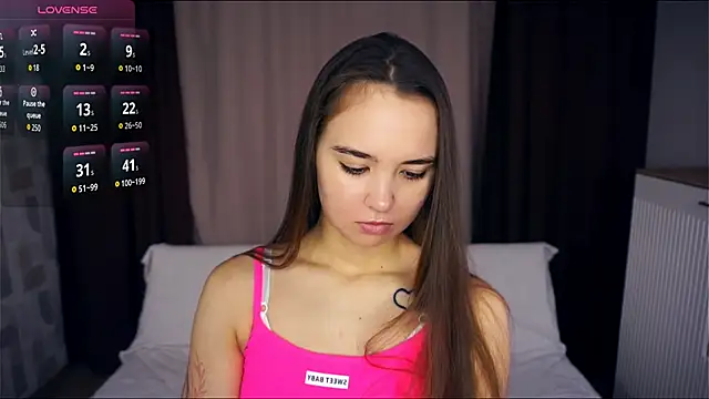 Snapshot of KayleenCurtis chatting on 12-02-25, 05:24 KayleenCurtis online show from 12-02-25, 05:24