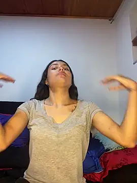 Snapshot of hotwife26 chatting on 09-26-25, 10:36 hotwife26 online show from 09-26-25, 10:36