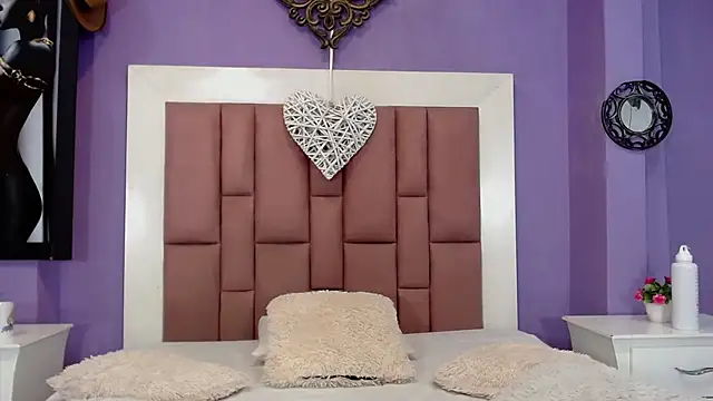 ChiaraLudovica online show from 10-07-25, 02:36