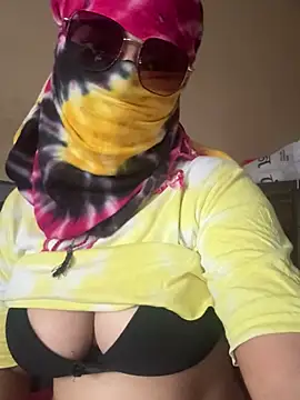 crazy111girl online show from 02-07-26, 07:34