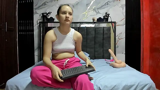 Snapshot of aiiram_hard_sex chatting on 07-11-26, 01:19 aiiram hard sex online show from 07-11-26, 01:19