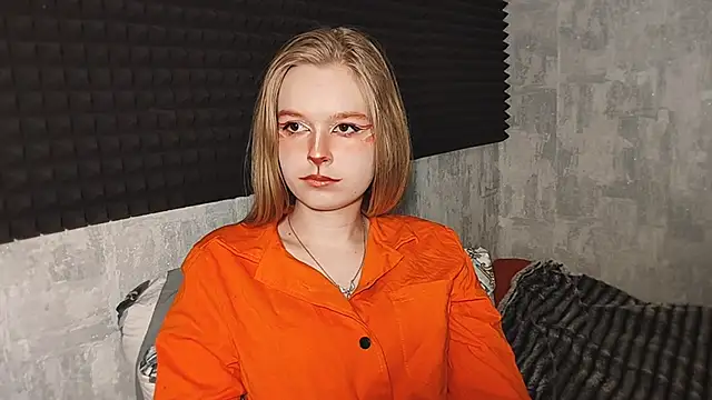 LiaVibes online show from 03-19-26, 07:34