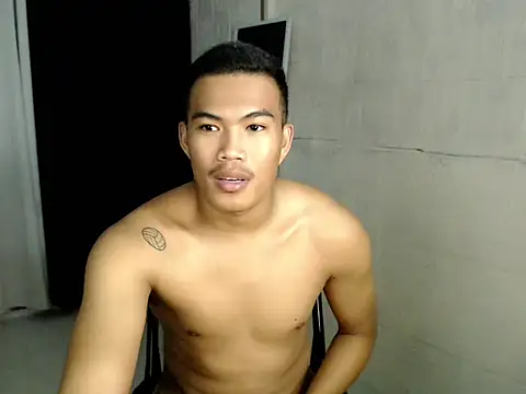 Snapshot of saj_taylorr17 chatting on 01-14-26, 02:23 saj taylorr17 online show from 01-14-26, 02:23